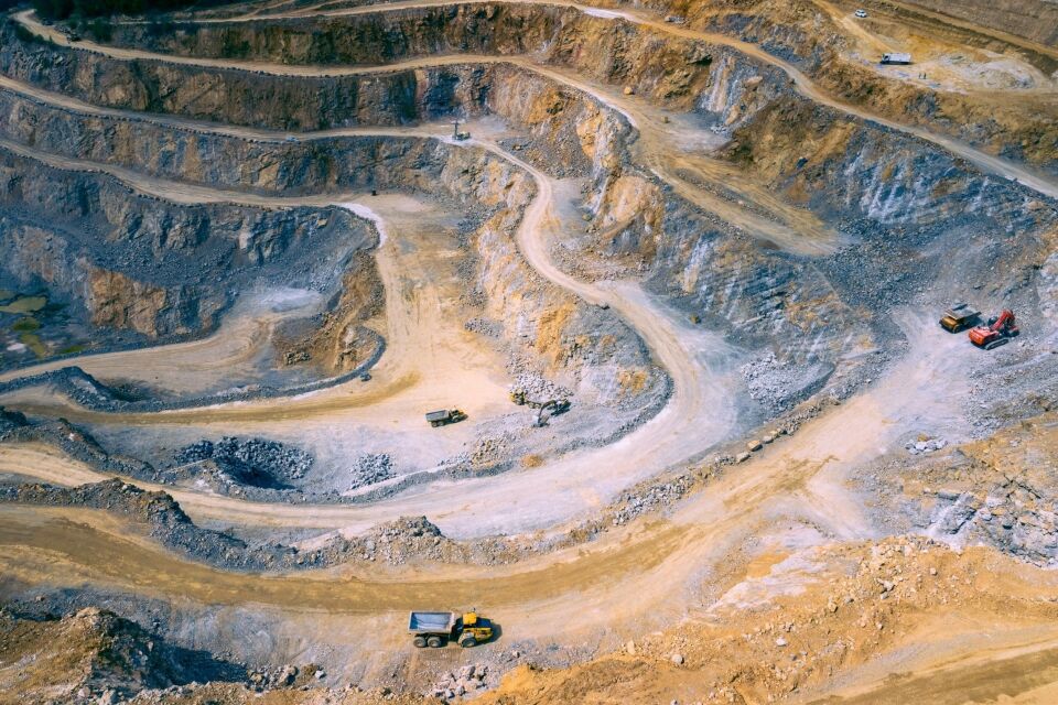 Extraction and uses of metals