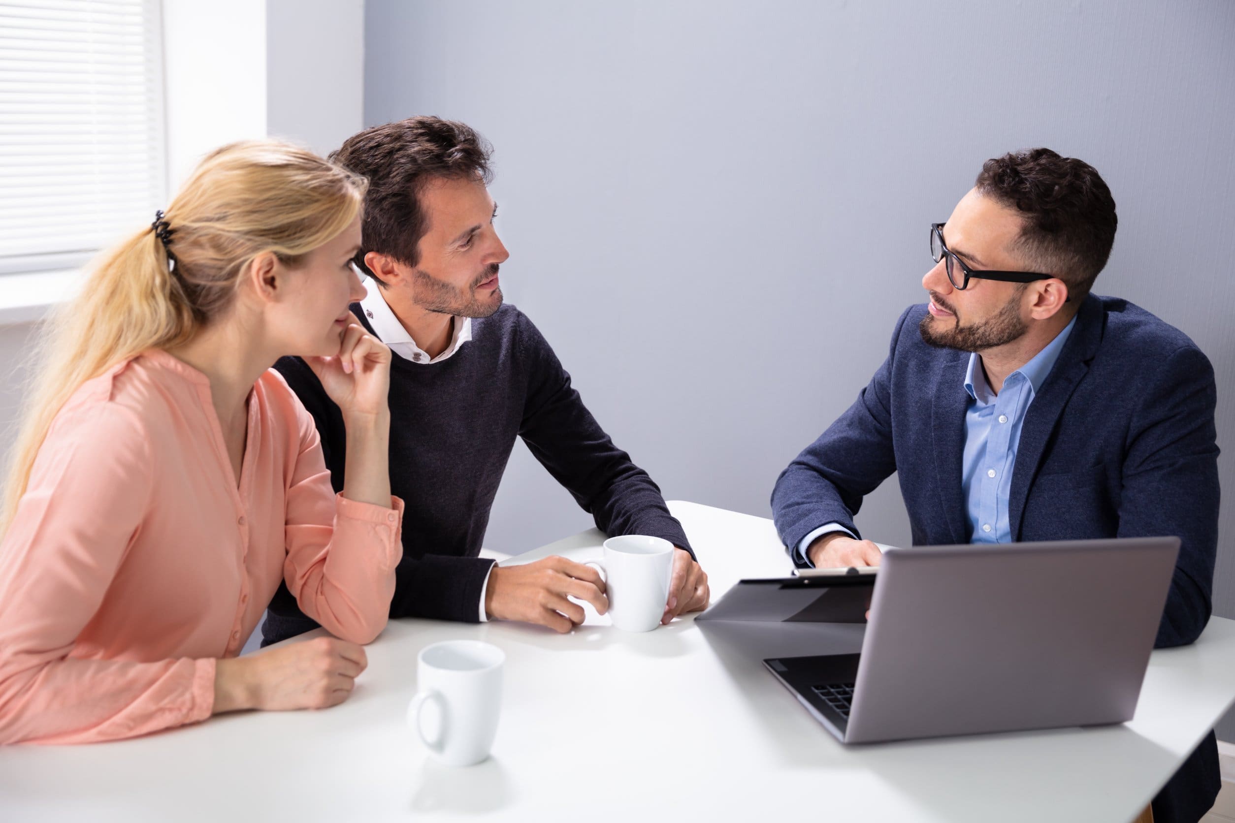 How to Become a Mortgage Advisor